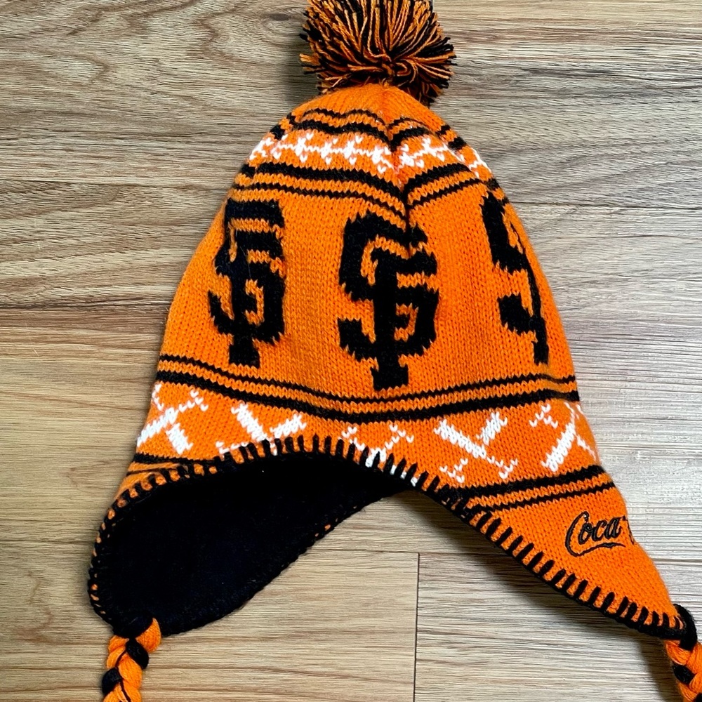 San Francisco Giants knit hats (2) Can be a FREE WITH PURCHASE item (details ⬇️)